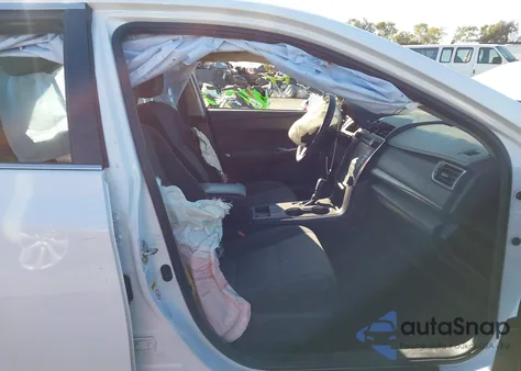 2016 Toyota Camry Hybrid Le from USA, damaged, VIN 4T1BD1FK4GU199144